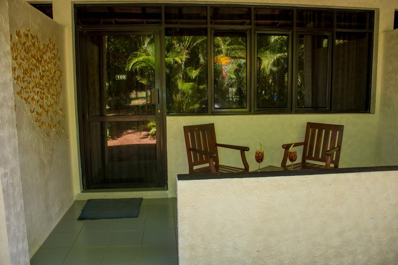 River View Banquet & Resort Wadduwa Bagian luar foto